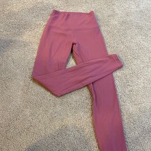 Lululemon Pink align leggings 28”